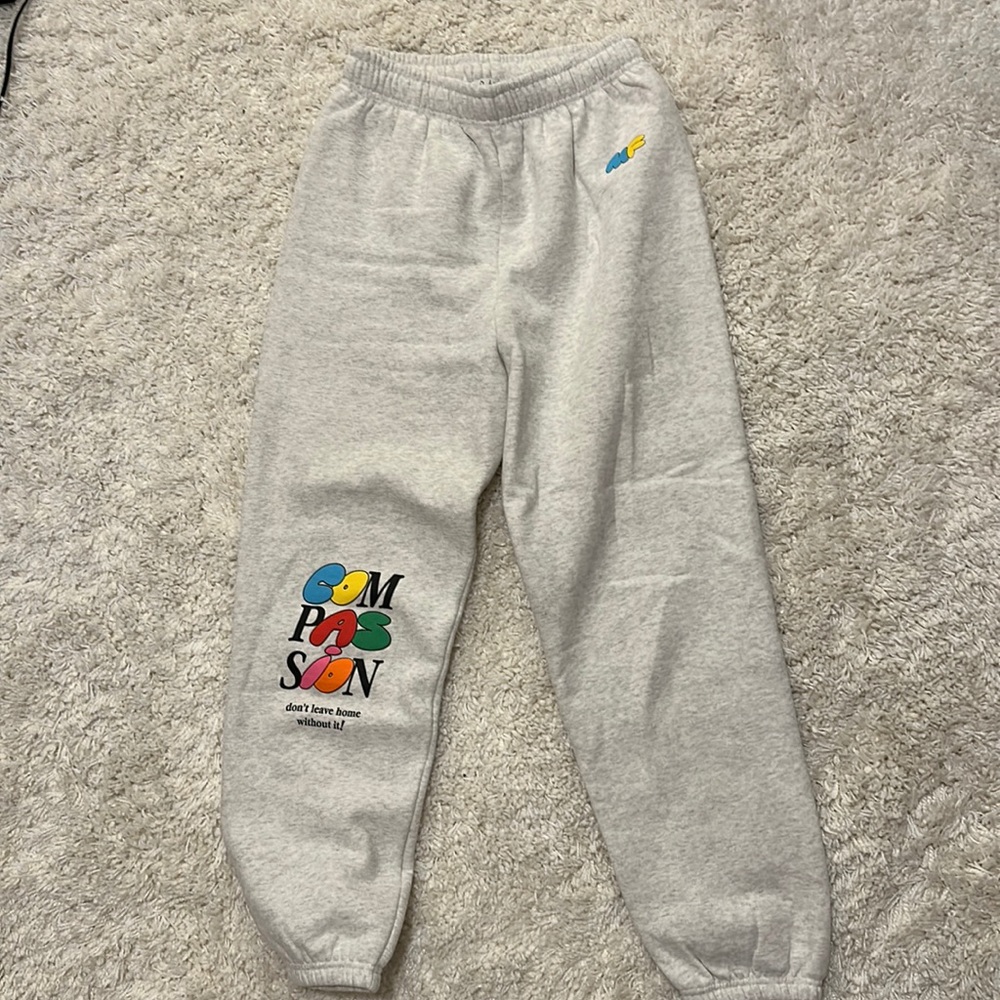 Mayfair Group Gray Sweatpants